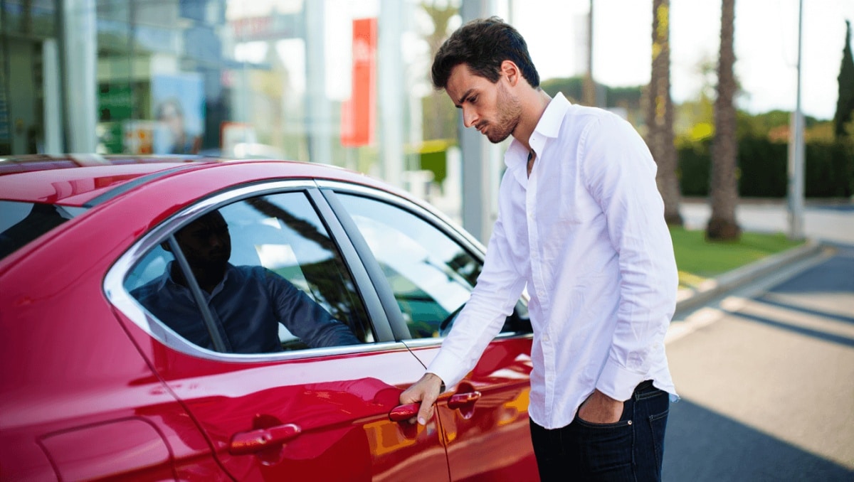Peut-on rendre une voiture après achat ? Vos recours