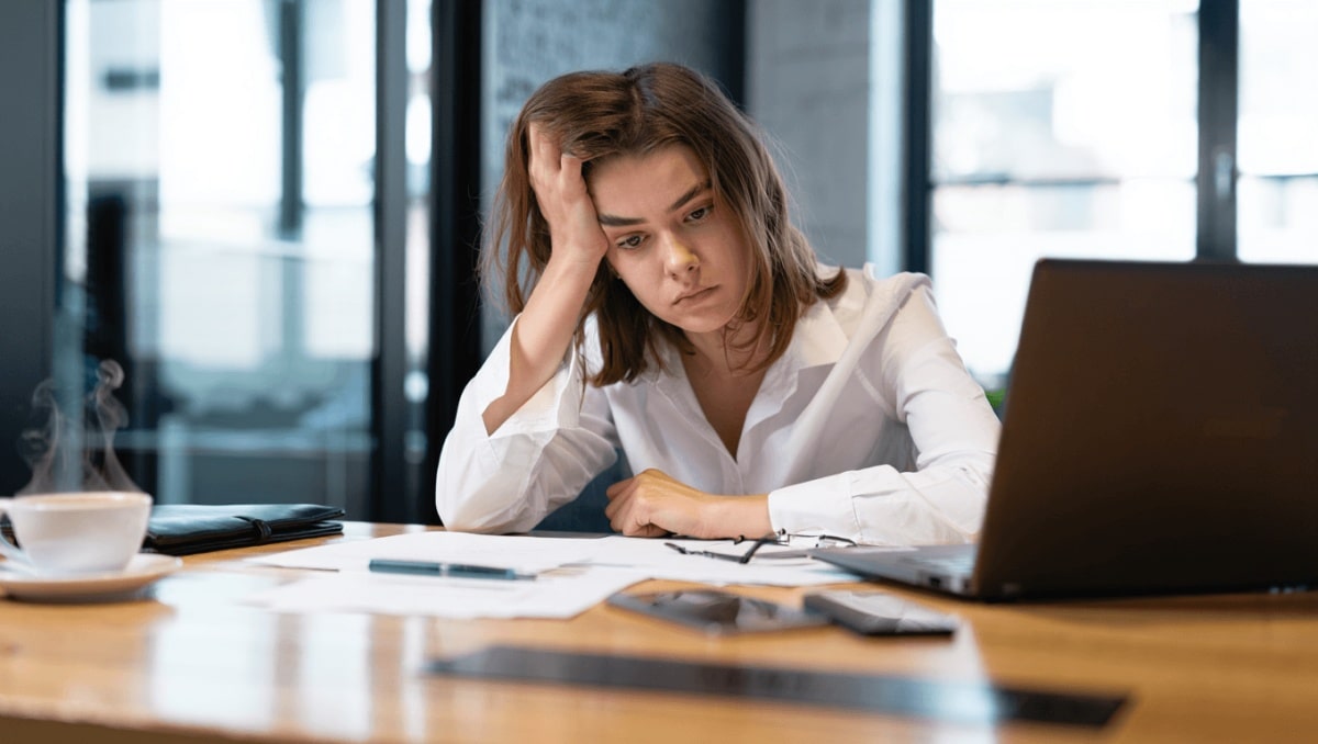 
                Recherche d’emploi : comment retrouver confiance en soi face aux refus et à l’usure psychologique ?
              
