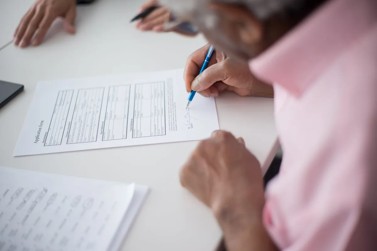 Demande d'autorisation de travail en ligne via téléprocédure préfectorale