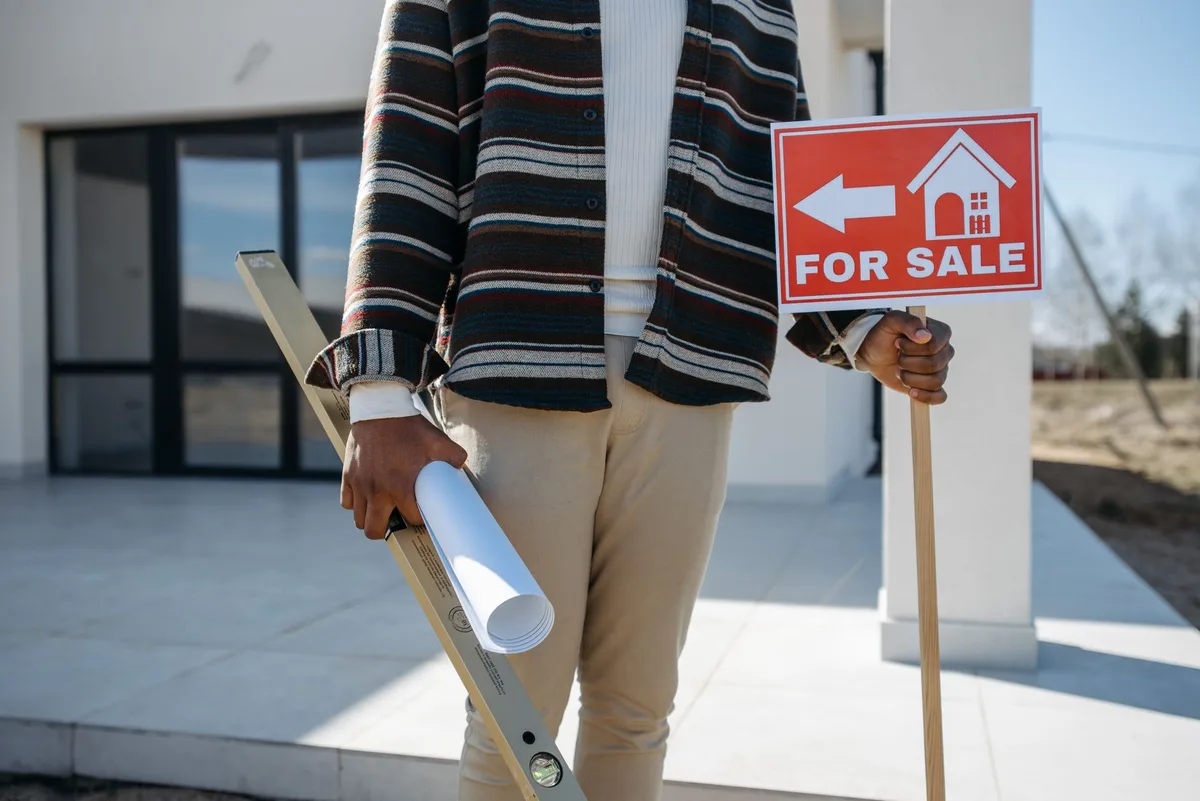 Marché immobilier avec offre limitée et demande soutenue malgré la crise du crédit